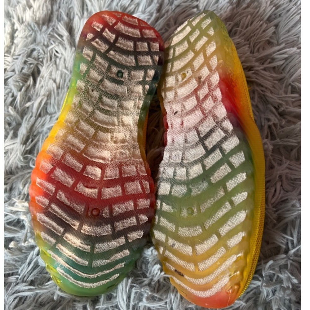 Affinity Sneakers View 6